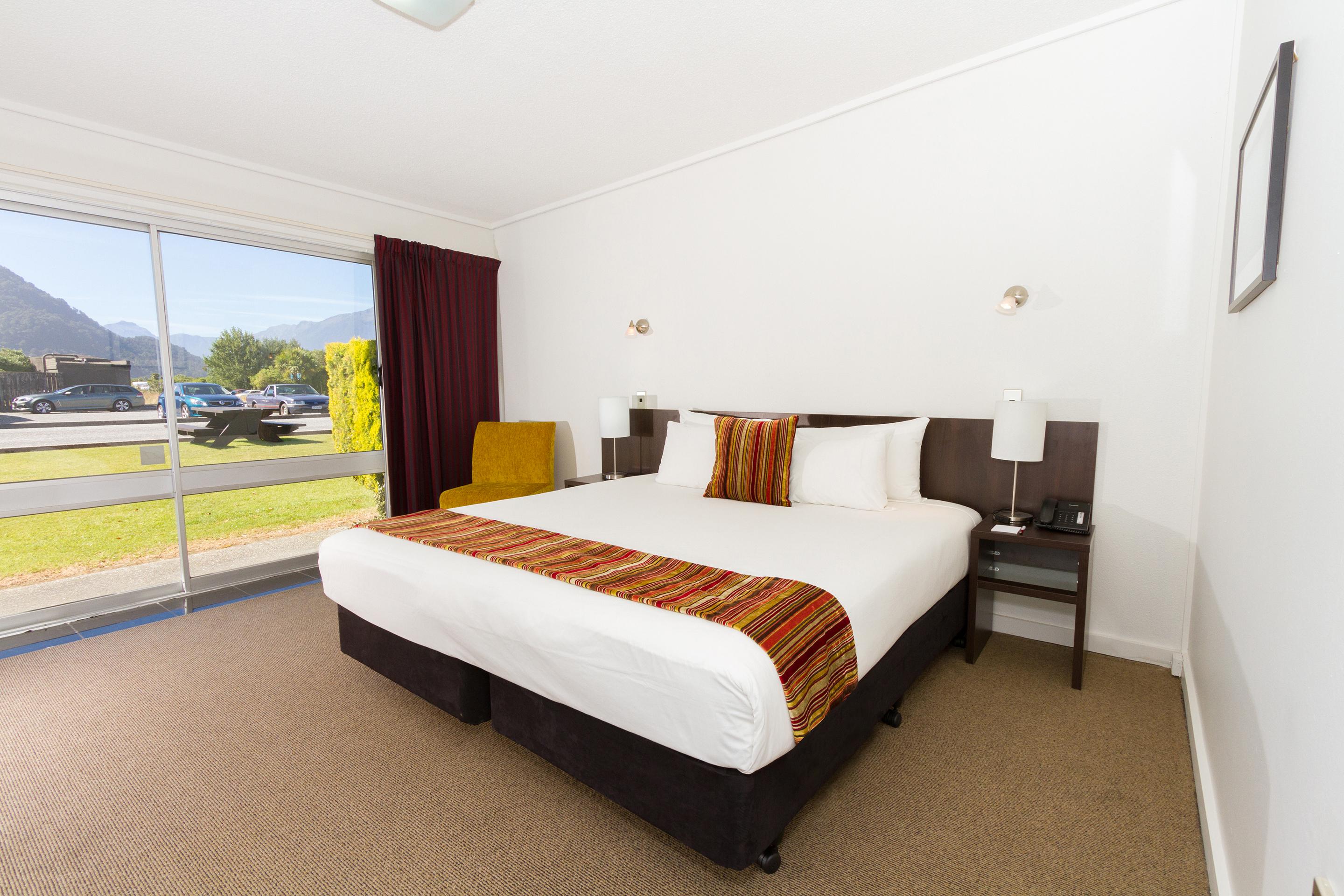 Heartland Hotel Haast Eksteriør billede