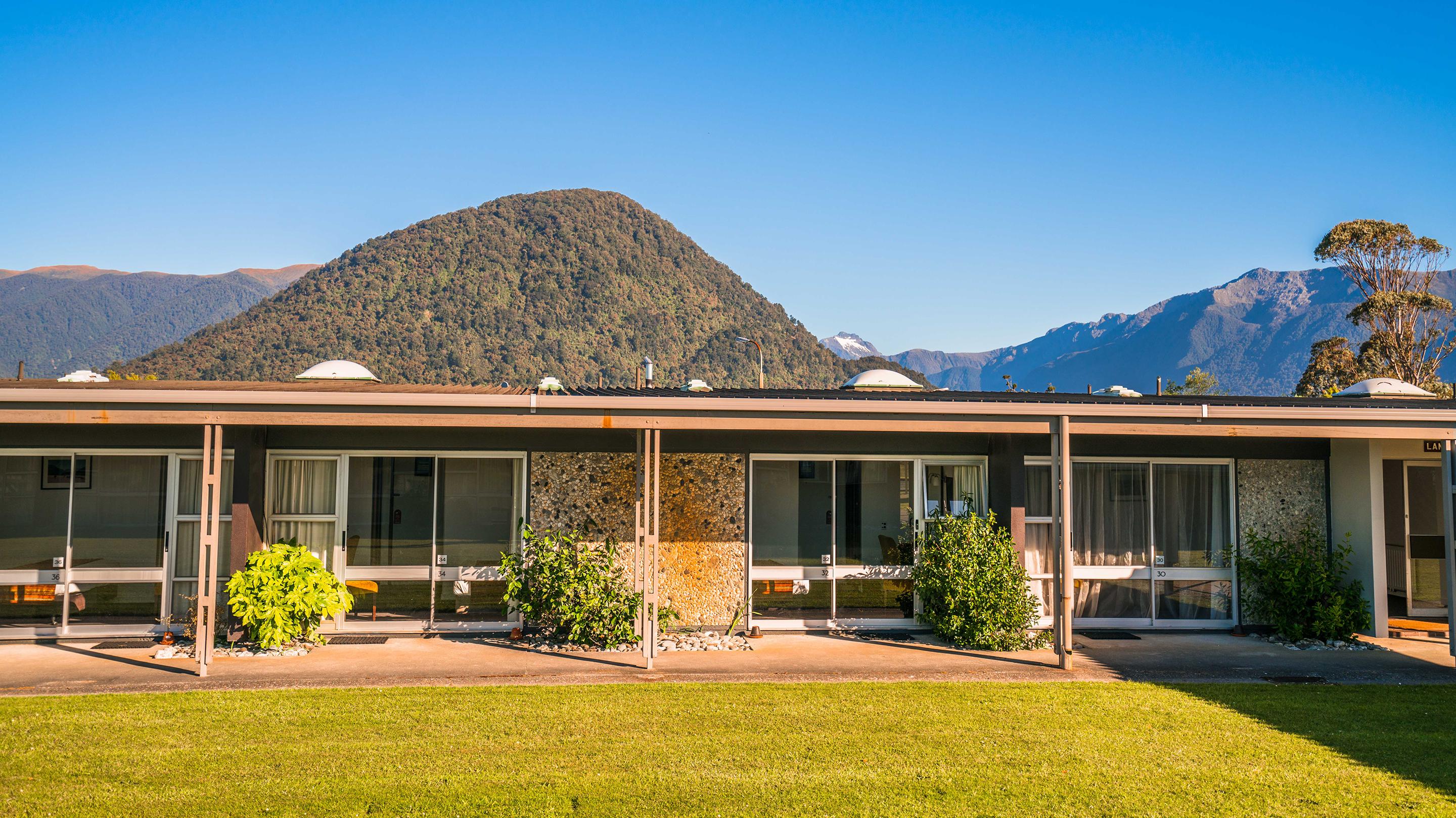 Heartland Hotel Haast Eksteriør billede